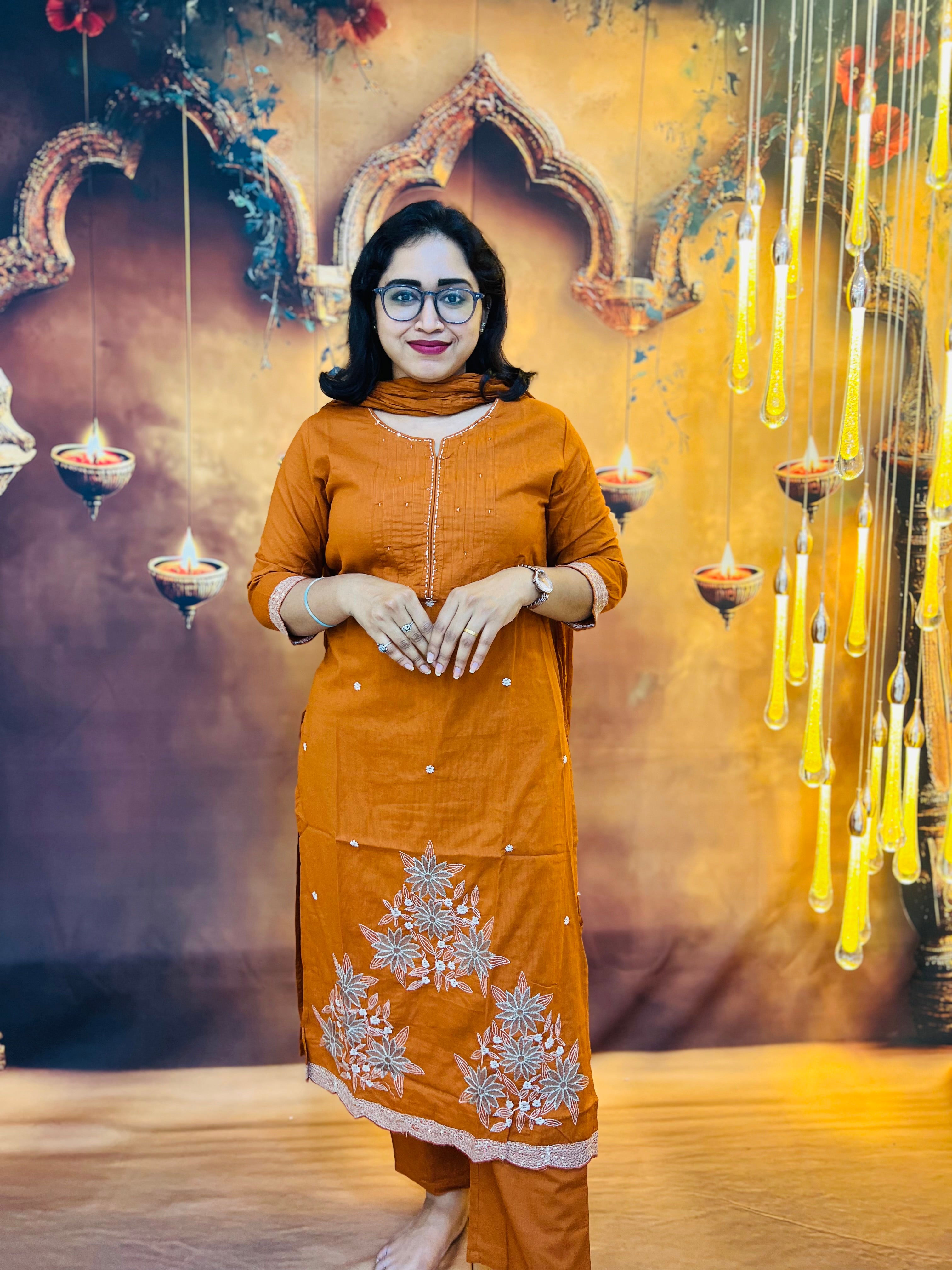 Rust Elegance Embroidered Kurti Set 🧡