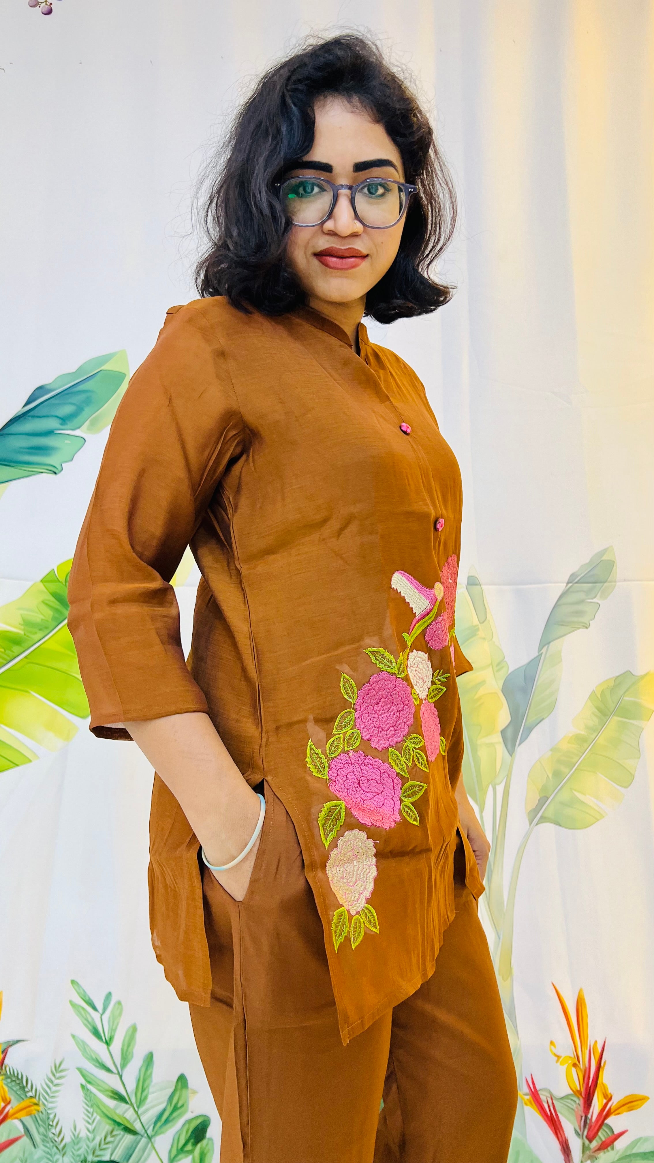 Rich cocoa brown Mulchanderi Coord set