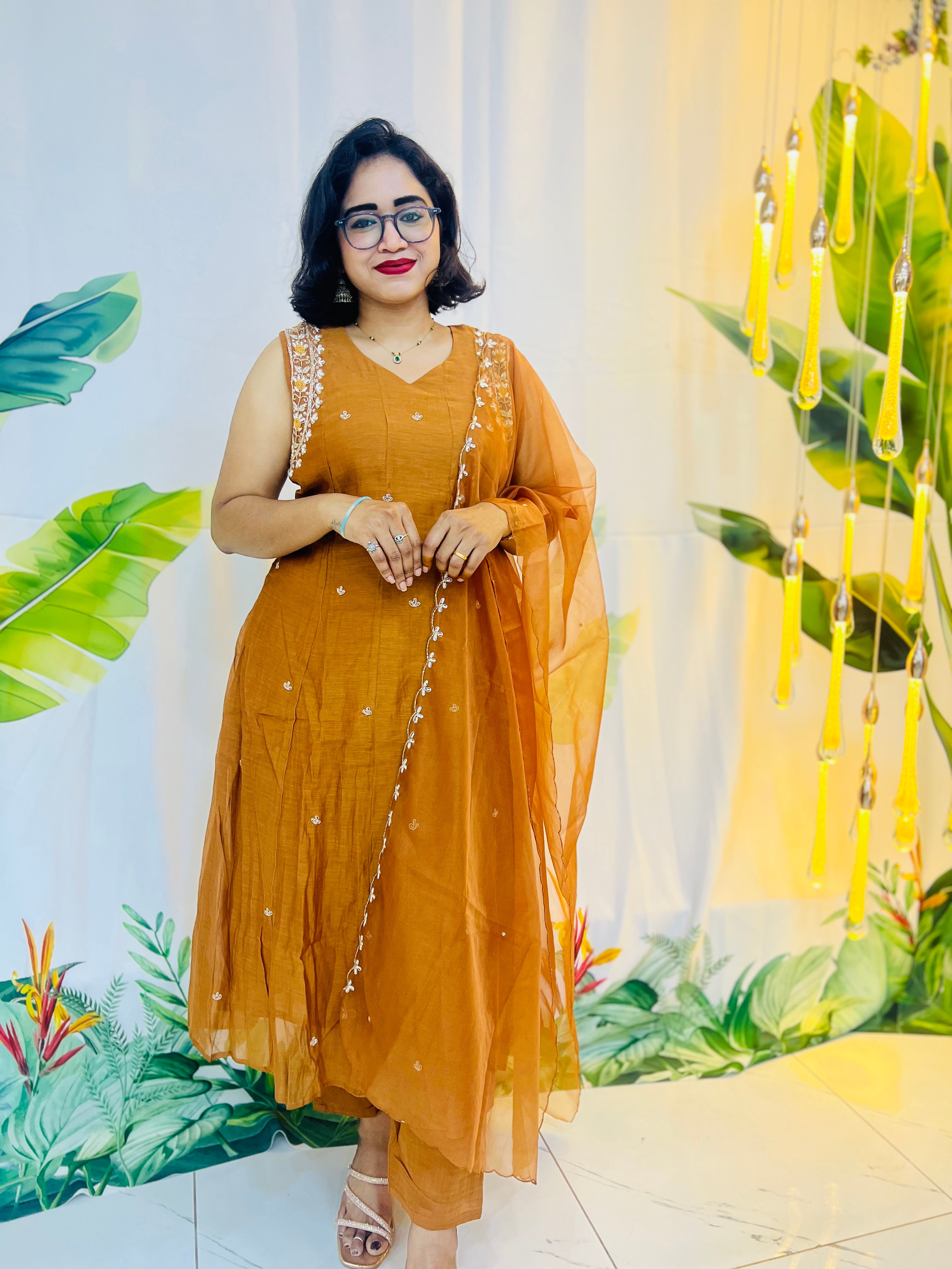 Golden Hour Glow: The Sleeveless Rust-Orange Kurta Set