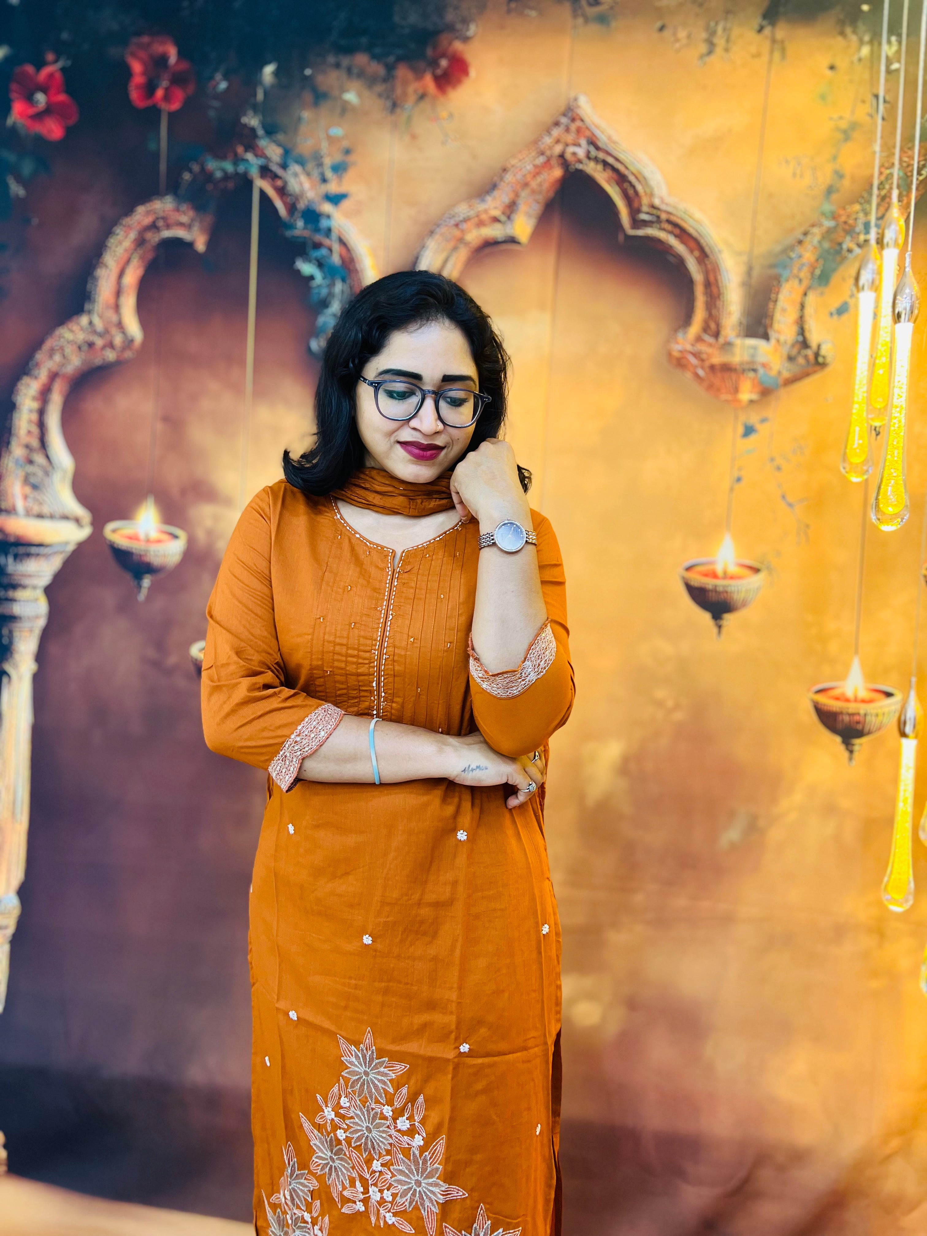 Rust Elegance Embroidered Kurti Set 🧡