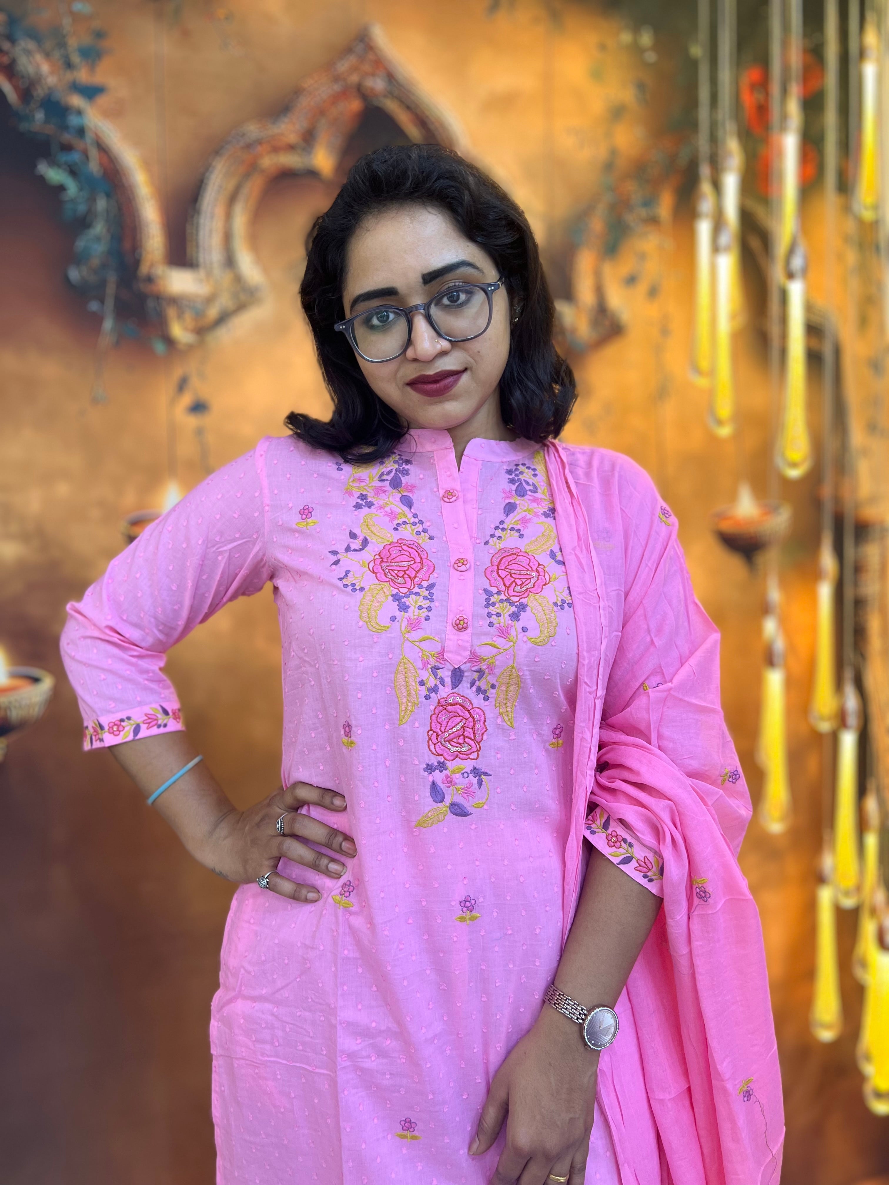 Blush Pink Floral Kurti Set 🌸